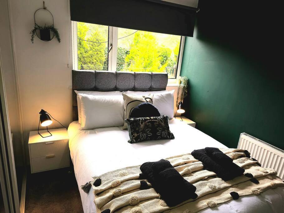 Homebird Property - Buckton House Leeds  Bagian luar foto